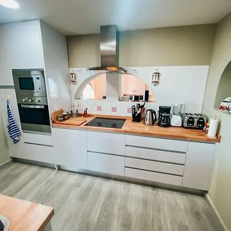 Βίλα Fantastica Con Vistas A La Bahia Y Con Pisciana *