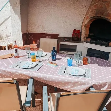 Fantastica Con Vistas A La Bahia Y Con Pisciana Βίλα *