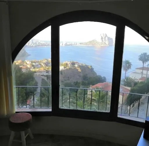 Villa Fantastica Con Vistas A La Bahia Y Con Pisciana *
