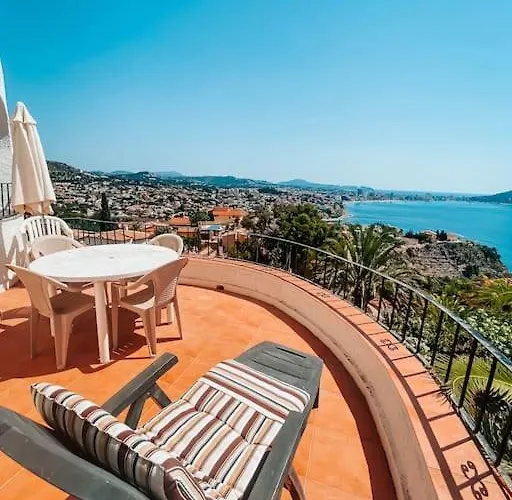 Villa Fantastica Con Vistas A La Bahia Y Con Pisciana Calp